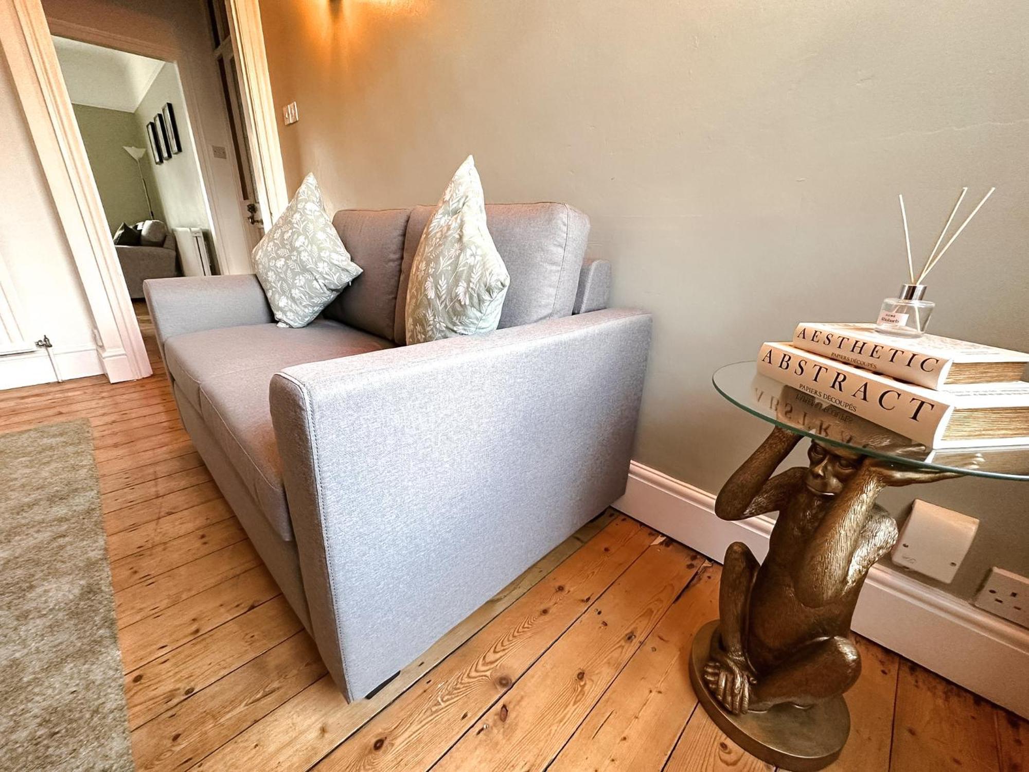 Cecil House - Stylish 2-Bed, Sleeps 5 Guests, Free Parking, Close To Cathedral, Bars & Restaurants Lincoln Esterno foto
